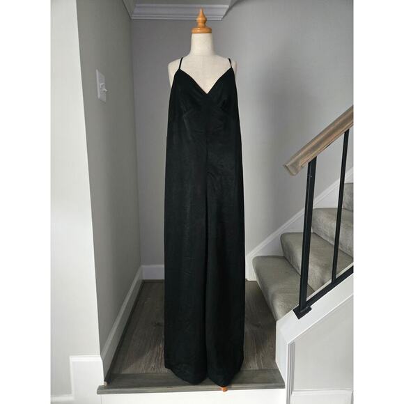 NWT WeWoreWhat Black Satin Wide Leg Jumpsuit size M - Picture 2 of 10